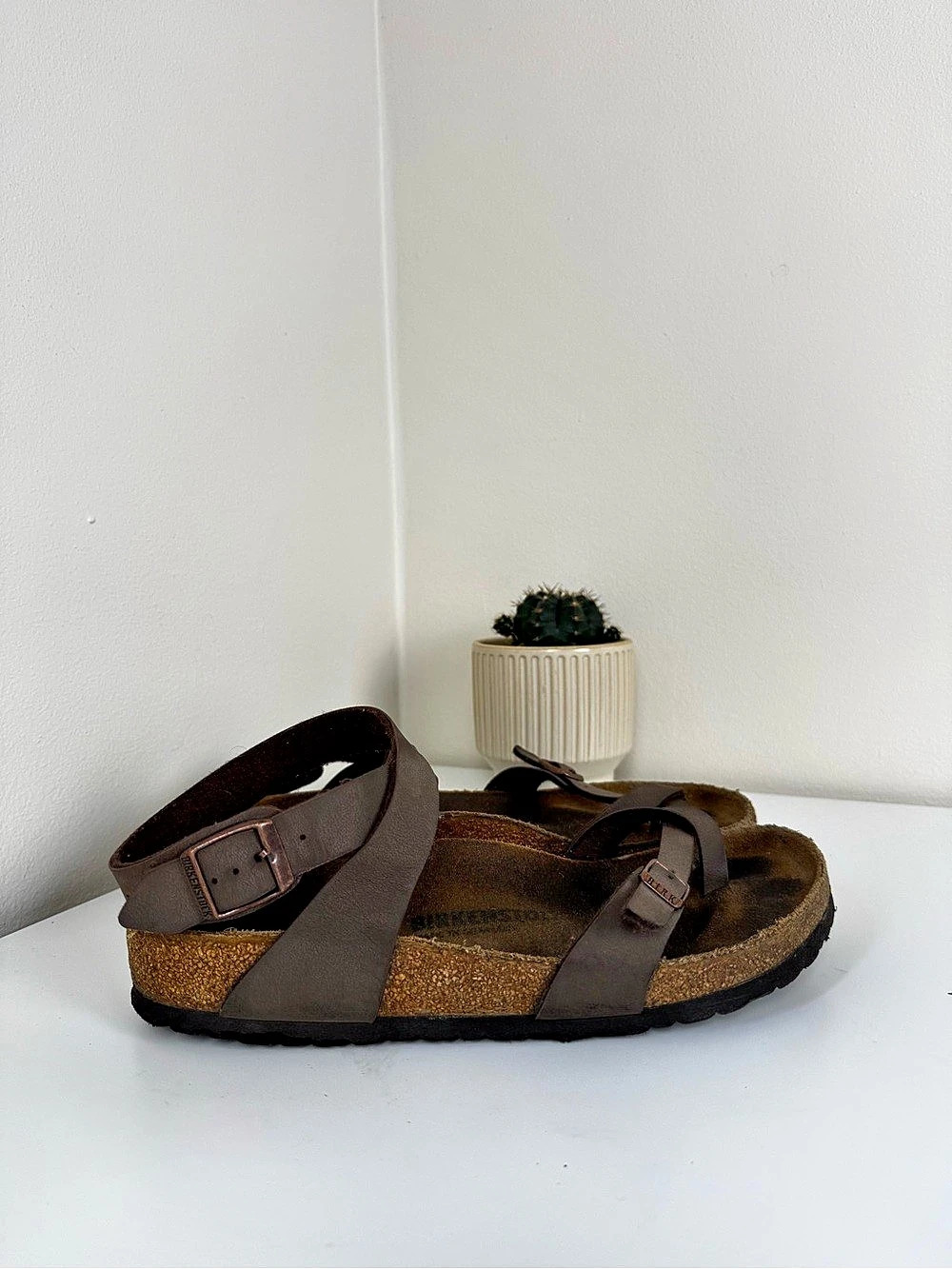 Birkenstock Yara Brown Leather Sandals – Women’s EU 41